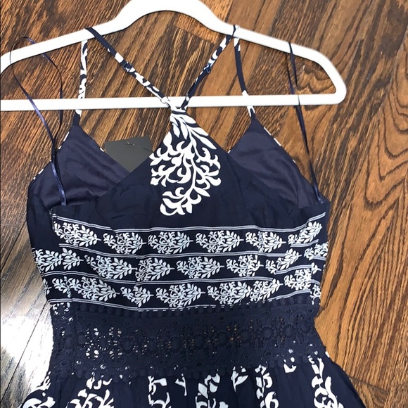 Fashion nova navy maxi dress with front slit - Picture 6 of 8